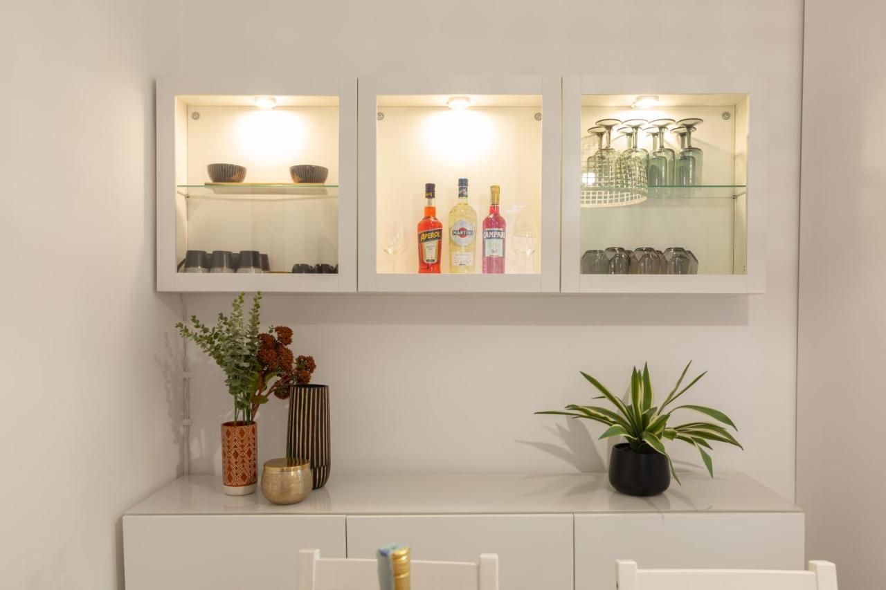 Xenia Apartments - Enjoy Porta Venezia In Modern Apt- 10 Min From Duomo Milaan Buitenkant foto