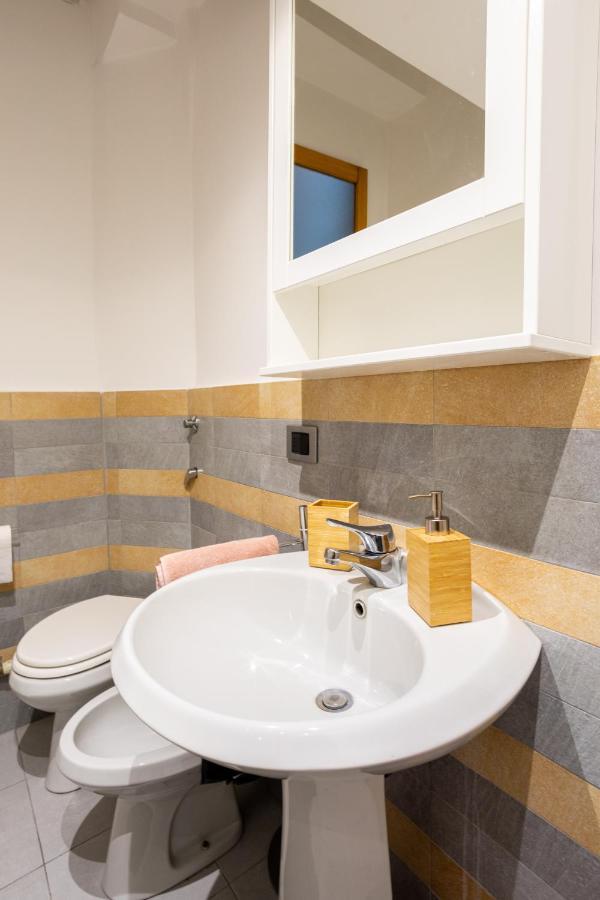 Xenia Apartments - Enjoy Porta Venezia In Modern Apt- 10 Min From Duomo Milaan Buitenkant foto